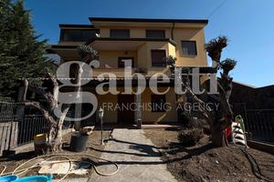 Villa singola San Marcellino [nobile 228VRG]