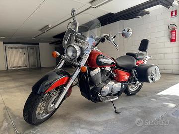 HONDA SHADOW VT 750
