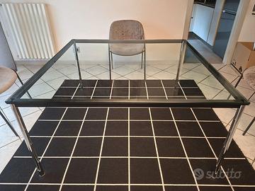 Tavolo quadrato MDF in cristallo trasparente