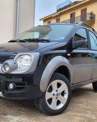 Fiat Panda 1.3 MJT 16V 4x4 Cross