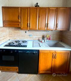 Cucina componibile in vero legno- completa