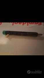 Iniettore dacia nissan Renault 1.5dci K9k