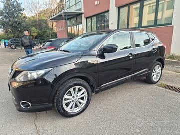 Nissan Qashqai 1.5 cc 110 cv 