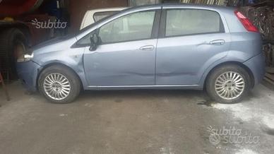 Ricambi usati fiat grande punto