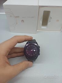 Huawei Watch GT – smartwatch elegante e preciso