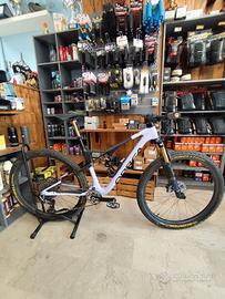 Orbea Oiz M-LTD Custom 2025  Media 9Th Wave Flex