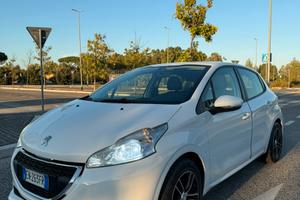 Peugeot 208 Allure 1.4 diesel