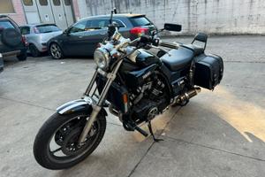 Yamaha V-max 1200