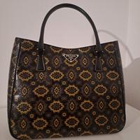 borsa prada 