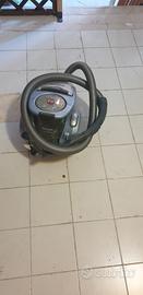 aspirapolvere a traino Hoover 