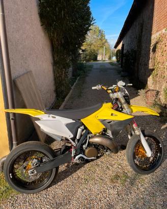 Suzuki rm 125