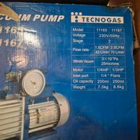 POMPA A VUOTO DELLA TECNOGAS BISTADIO VACUMETRO