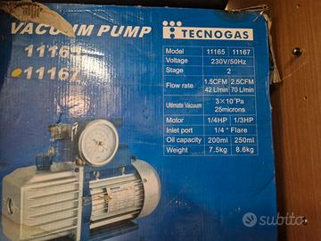 POMPA A VUOTO DELLA TECNOGAS BISTADIO VACUMETRO