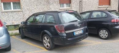 OPEL Astra - 2008