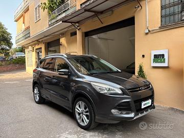 Ford Kuga 2.0 TDCI Powershift Titanium X 180CV - U