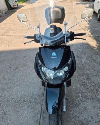 Piaggio Beverly 250 ie