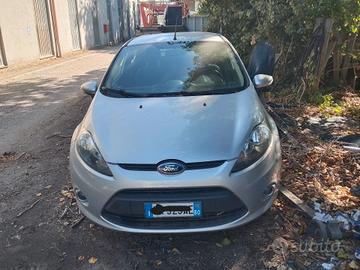 Ford Fiesta 16v