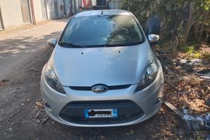 Ford Fiesta 16v