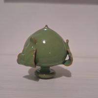 Pumo di Grottaglie in ceramica verde