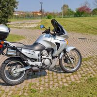 Honda transalp 650