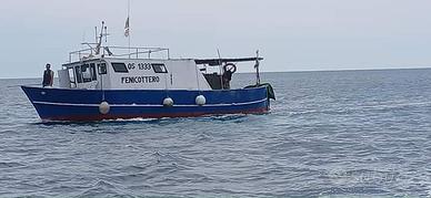 Barca da pesca con licenza