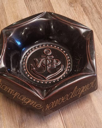 RARO posacenere Veuve Clicquot in ceramica vintage