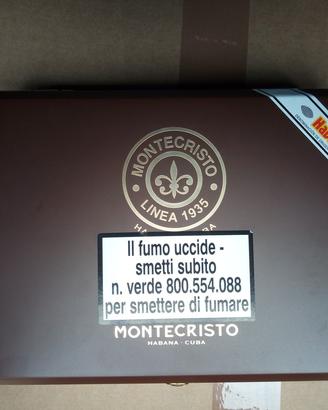 Scatola sigari Montecristo 