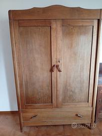 Armadio antico