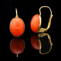 ORECCHINI A MONACHELLA IN ORO  18 KT CON CORALLO