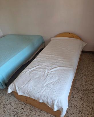 letto singolo con materasso