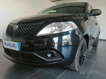 Lancia Ypsilon 1.2 69 CV 5 porte GPL Ecochic Silve
