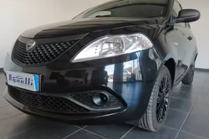 Lancia Ypsilon 1.2 69 CV 5 porte GPL Ecochic Silve
