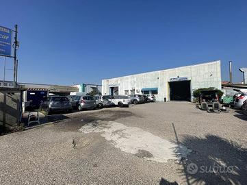 CAPANNONE A MARCALLO CON CASONE