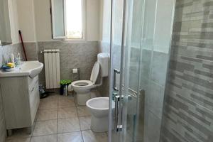 Camera matrimoniale arredata