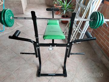 panca con pesi 