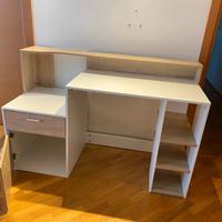 Scrivania 