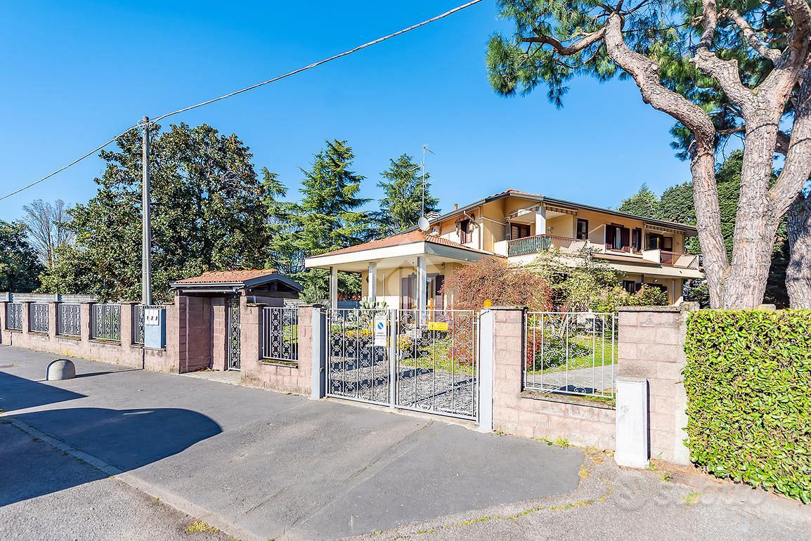 Casa – Caronno Pertusella, Caronno Milanese - Altro