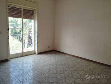 5 Ampi Vani Corso Sicilia Motta Sant' Anastasia