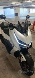 Scooter Zontes ZT 350 D tagliandato e gommato