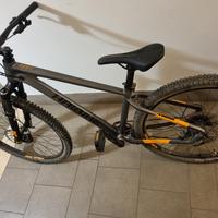 Bicicletta MTB Haibike Seet 10 27.5"

TG. S