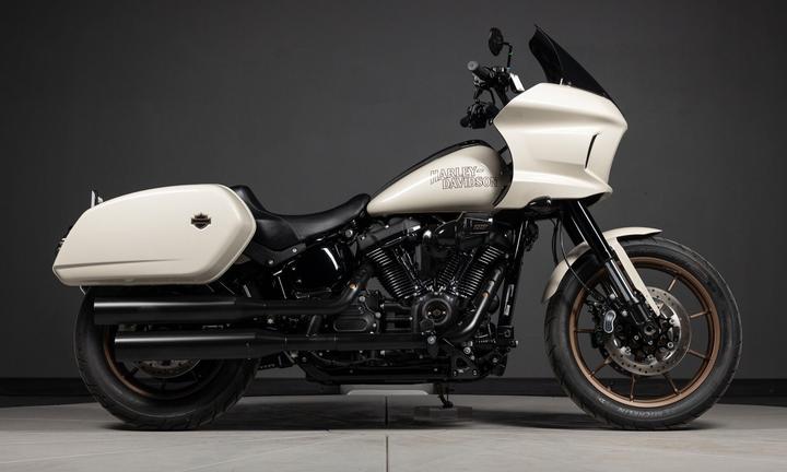 Harley-davidson Softail Low Rider ST