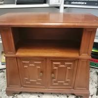 mobiletto portatelevisione