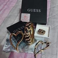 Parure guess