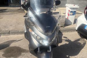 Suzuki Burgman 200 Ie