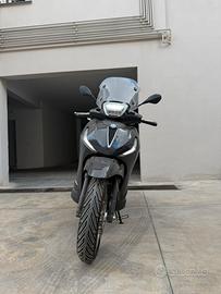 Piaggio beverly 400 2025