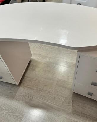 Tavolo prof. per manicure con doppia cassettiera