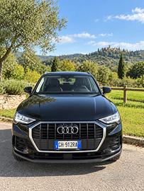 Audi Q3 2022 2.0 150cv