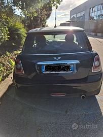 MINI COOPER R56