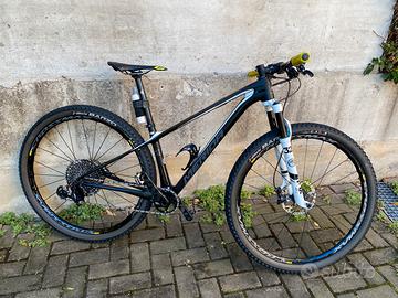 Mountainbike Merida carbonio 29