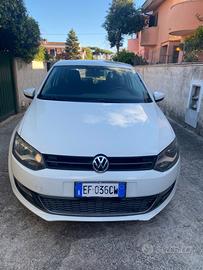 VOLKSWAGEN Polo 5ª serie - 2010